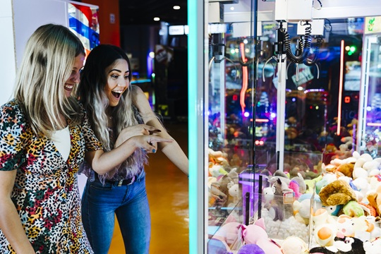 Why Sourcing Direct from a Claw Machine Factory Saves You Money